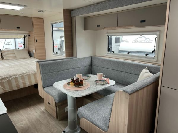 2024 Jayco Discovery Caravan 21.66-4.OB.DY-MY25 image