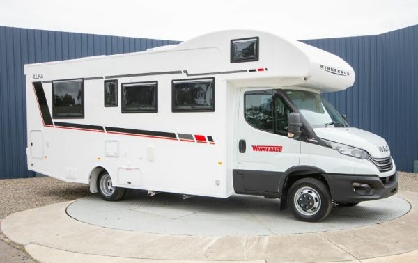2024 Winnebago Iluka image