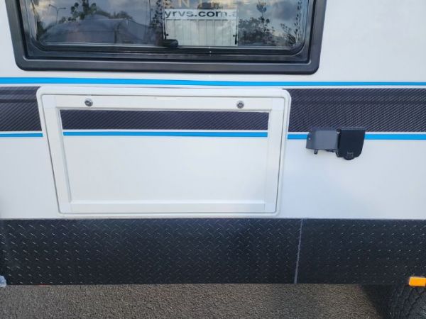 2025 Avan Aspire Caravan 587-2 image