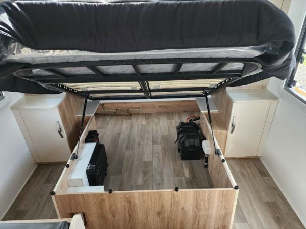 2025 Avan Aspire Caravan 587-2 image