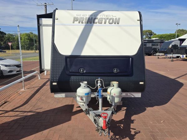 *** REDUCED PRICE *** 2018 Coromal PRINCETON Caravan image