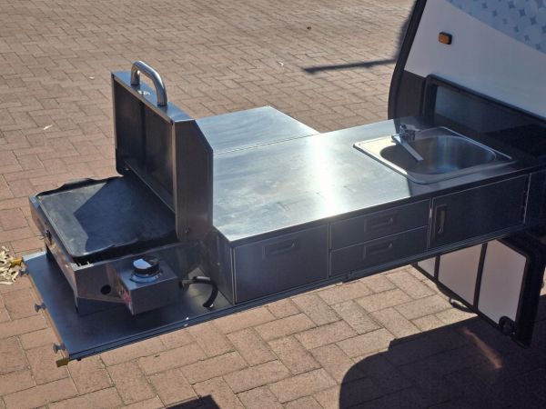 *** REDUCED PRICE *** 2018 Coromal PRINCETON Caravan image