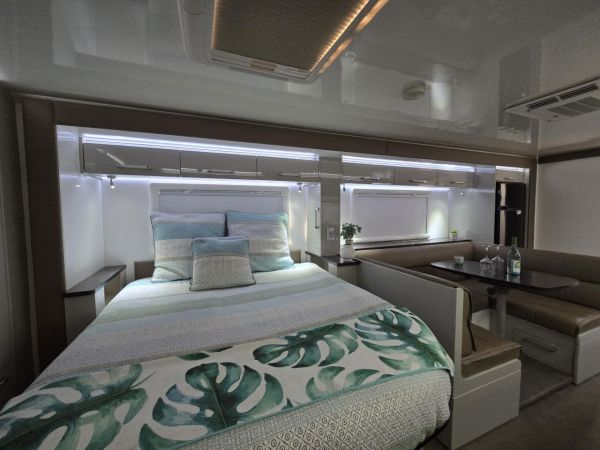 *** REDUCED PRICE *** 2018 Coromal PRINCETON Caravan image