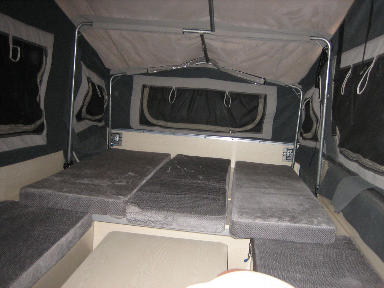 Image for 2017 Ultimate Campers 4x4 6