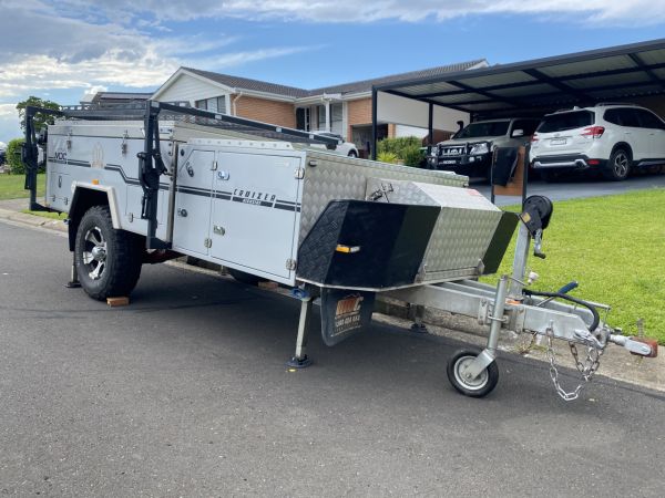 2018 MDC Cruizer Highside Camper Trailer image