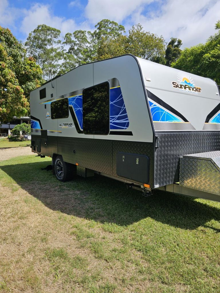 Image for 2022 Sunfinder Magestic Semi Off Road Caravan 18
