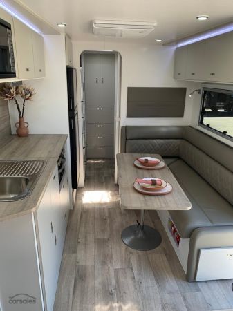 2025 Design RV CRX F2 21' BUNKS image