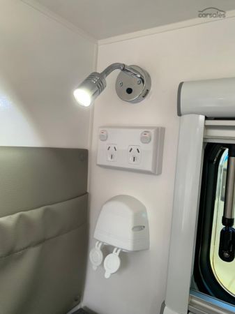 2025 Design RV CRX F2 21' BUNKS image