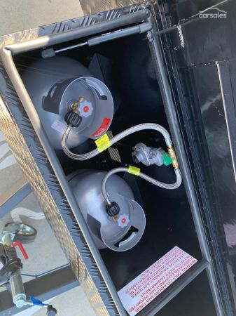 2025 Design RV FORERUNNER V7 21.6' image