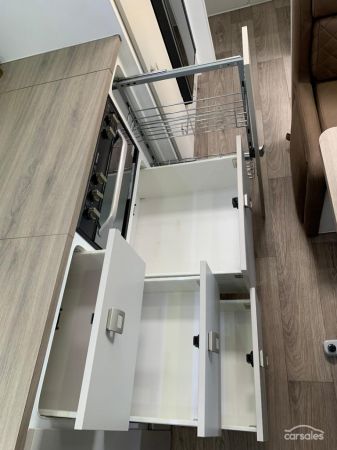 2025 Design RV FORERUNNER V7 21.6' image