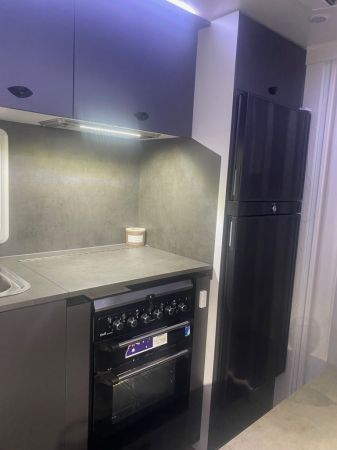 2022 Franklin Razor 220-CLW-3BS Full Caravan image