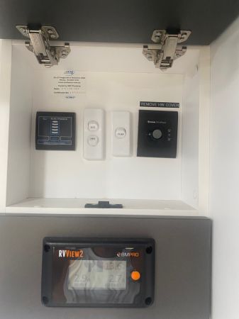 2022 Franklin Razor 220-CLW-3BS Full Caravan image