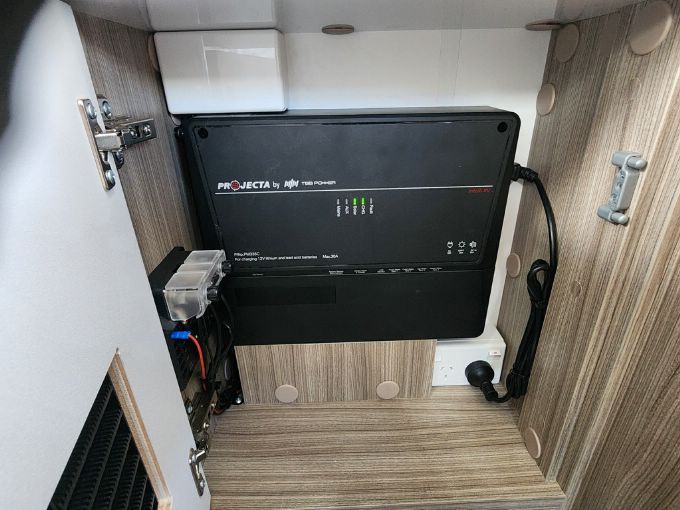 Image for 2025 Willow RV Conifer Caravan 5528 18