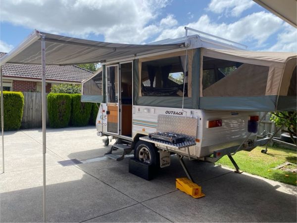 2004 Jayco HAWK OUTBACK Campervan image
