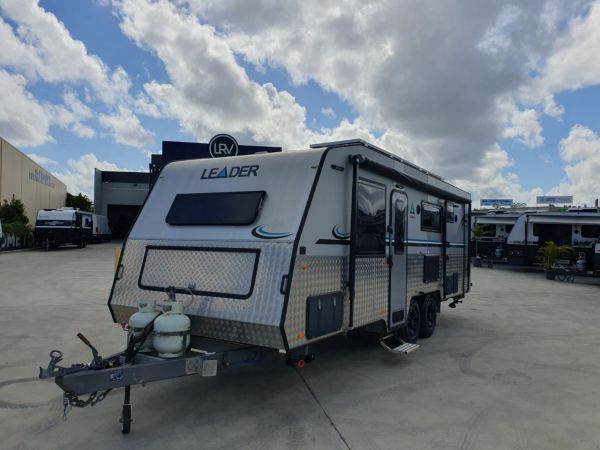 2018 Leader Caravans Gold Caravan 22' FAMILY image