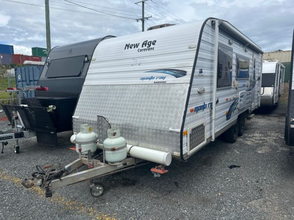 2016 New Age Manta Ray Caravan 19 FOOT image
