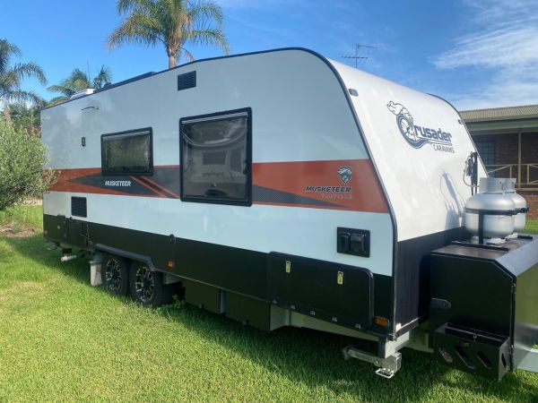 2023 Crusader Musteteer Treville Couples Van with Club Lounge image