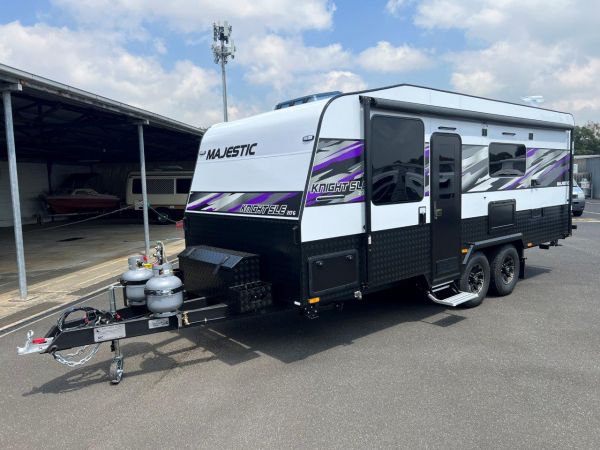 2025 Majestic Knight SLE 20'6 Caravan image