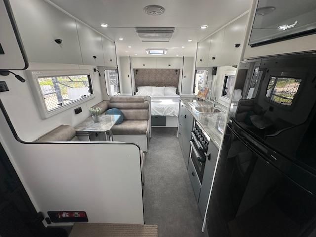 Image for 2024 Highclere Caravans Classic LE 16