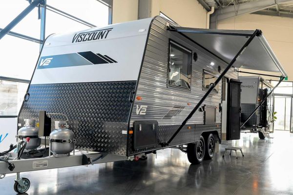 2025 Viscount V2 Caravan image