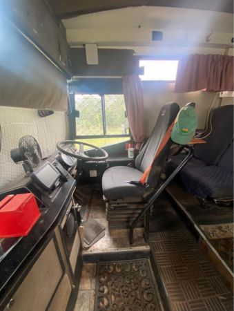 1990 Motorcoach Australia coach Motorhome image