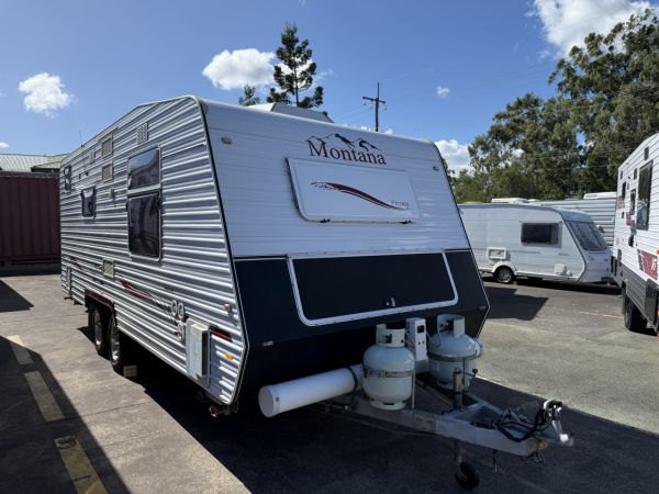 2010 Montana Fitzroy Caravan image