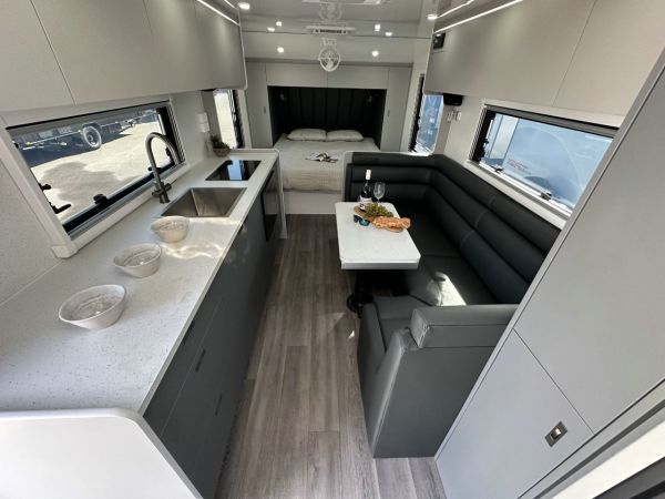 2025 Lotus Trooper Tr219Cl Caravan 21'9 image