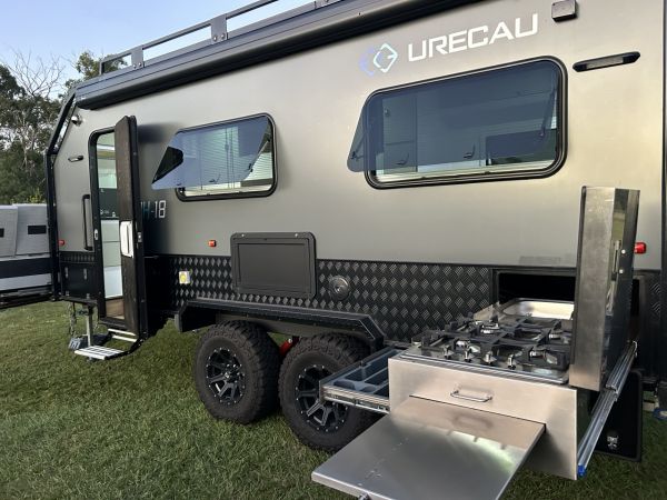 2022 Urecau  Uh-18b Toy Hauler image