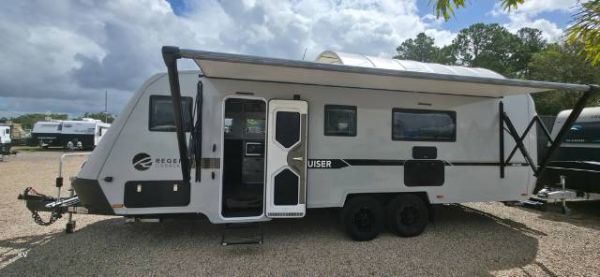 2022 Regent Cruiser Rcc220S Caravan SLIDE OUT image