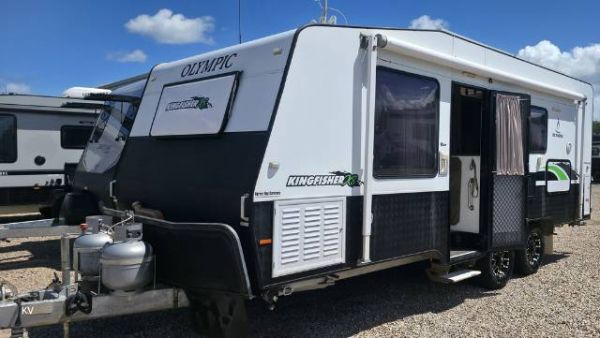 2015 Olympic Kingfisher Caravan FULL ENSUITE image