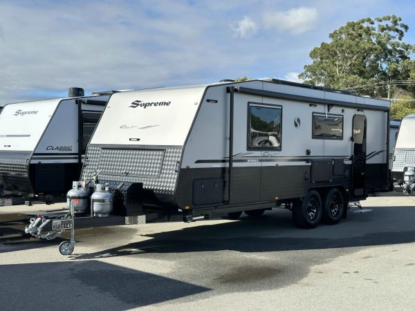2025 Supreme 2200_R_K1E1Ew_T Spirit Caravan 22' image