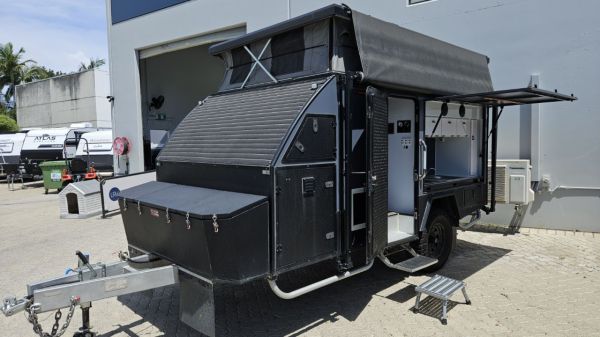 2023 Blue Tongue Off Road Standard Hybrid Camper XH13 OFF ROAD FAMILY image