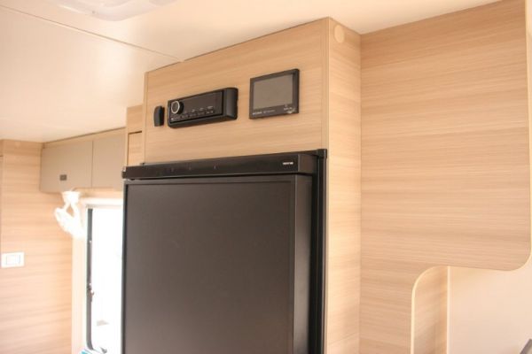 2025 Jayco Discovery Caravan 21.66-3.OB.DY-MY25 image