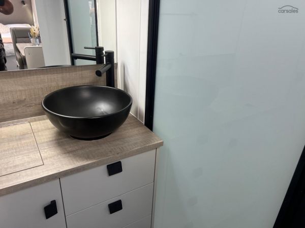 2025 Design RV Mica V7 Off-road 21'6 Couples image