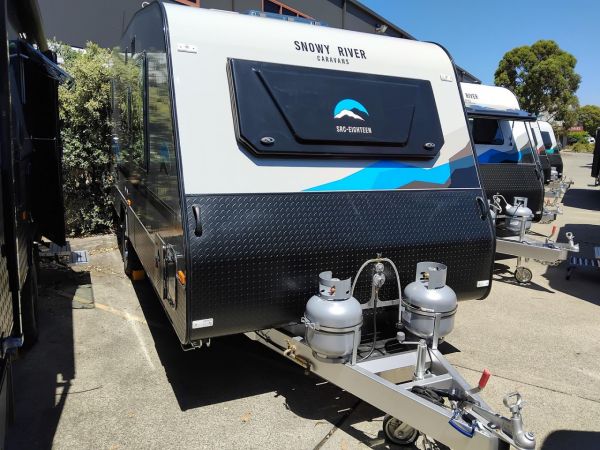 2025 Snowy River SRC18 Full Ensuite Semi Off Road COUPLES VAN image
