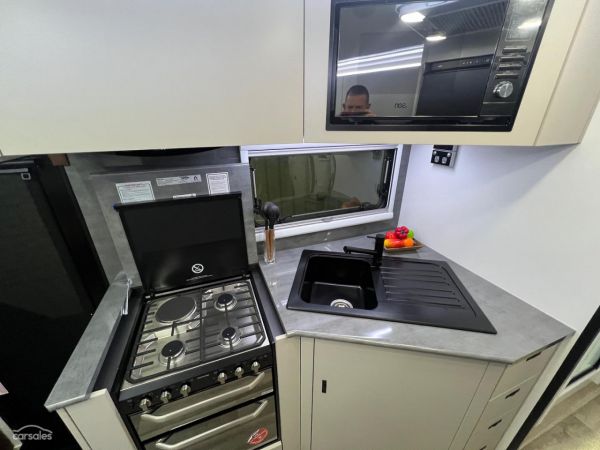 2024 Majestic Navigator 22'6 image