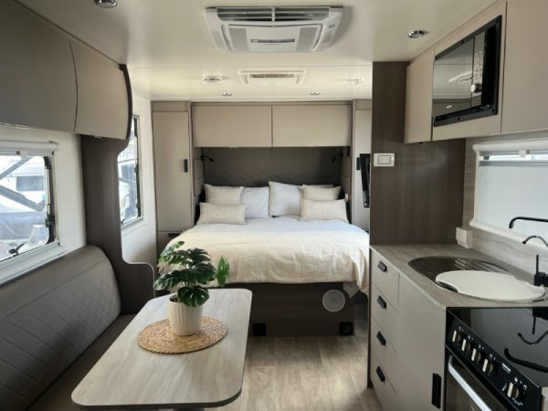 2025 Jayco All Terrain Caravan 19.61-2.AT-MY24 image