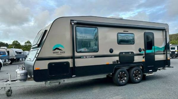 2025 Snowy River Src21 Caravan CAFE SEATING image
