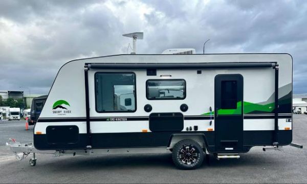 2025 Snowy River Src19 Caravan CAFE SEATING image