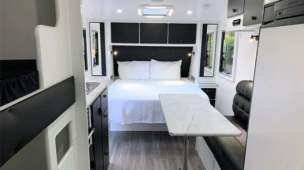 2023 Great Alpine Caravans Great Alpine Bright Semi Off Road Caravan image