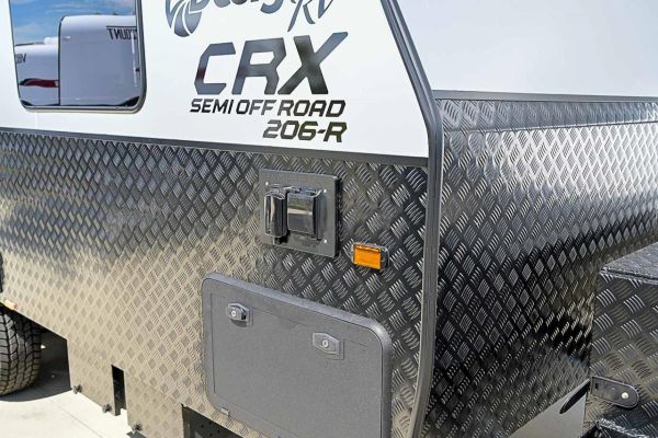 2025 Design RV Crx V5.2+ Caravan image