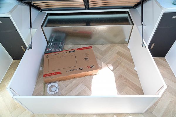 2025 Design RV Crx V5.2+ Caravan image