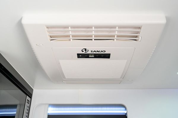 2025 Design RV Hybrid 16' Hcx16C Caravan image