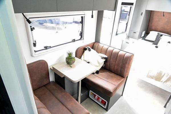 2025 Design RV Hybrid 16' Hcx16C Caravan image