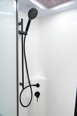 2025 Design RV Hybrid 16' Hcx16C Caravan image