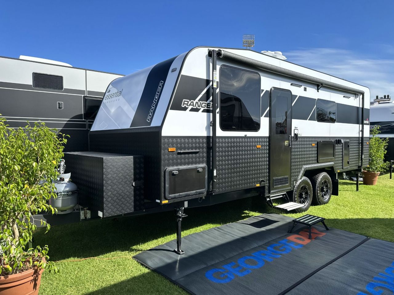 Image for 2025 Essential Ranger V7-7 Caravan 21'8 0