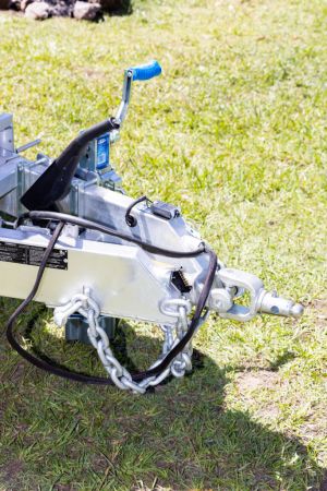 2023 Swag SCT13-Explorer Family Hybrid Caravan image