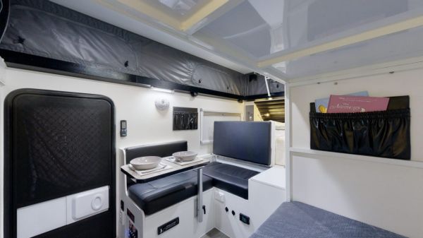 2023 Swag SCT13-Explorer Family Hybrid Caravan image