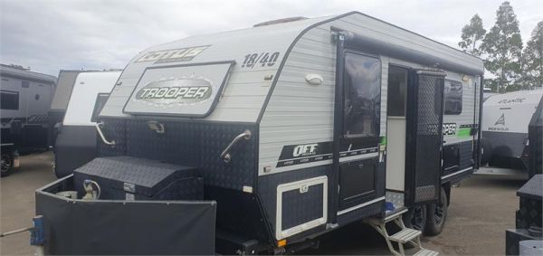 2014 LOTUS CARAVANS TROOPER Other image