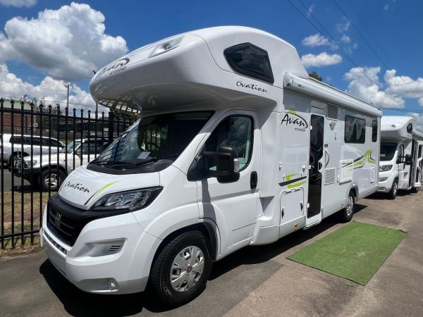 2025 Avan Ovation M9 image